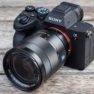 دوربین بدون آینه سونی Sony a7 IV Mirrorless Camera Body
